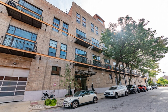 property at 2545 S Dearborn St