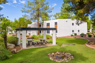 Nightingale on 25th in Phoenix, AZ - Building Photo - Building Photo