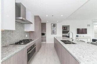 1131 N Wells St in Chicago, IL - Building Photo - Building Photo