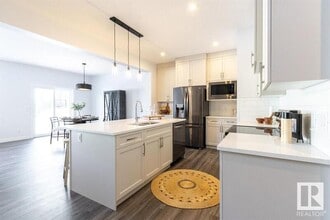 32 Rosewood Wy in St. Albert, AB - Building Photo - Building Photo