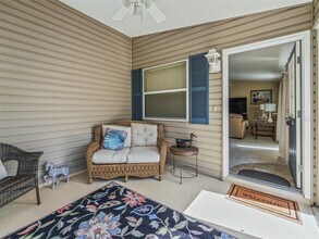 1322 Hollyberry Pl in the Villages, FL - Building Photo - Building Photo