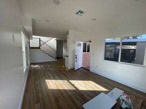 540 W Elm Ave in Fullerton, CA - Building Photo - Building Photo