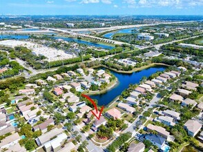 16276 SW 29th St in Miramar, FL - Building Photo - Building Photo