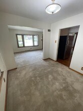 8883 St Cyr Dr in St. Louis, MO - Building Photo - Building Photo