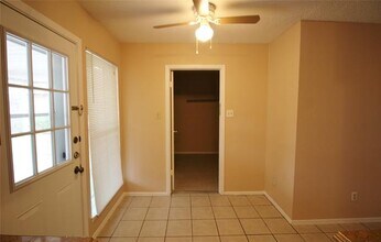 1019 S Alexander Ave in Duncanville, TX - Building Photo - Building Photo