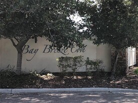 628 51st Ave N in St. Petersburg, FL - Building Photo