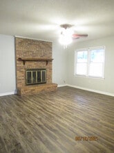 6040 Acton Rd in Dalzell, SC - Building Photo - Building Photo