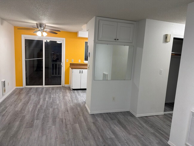 3509 R St, Unit D in Vancouver, WA - Foto de edificio - Building Photo