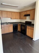 1235 Maple Valley Ct in Union City, GA - Building Photo - Building Photo