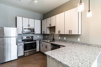 6228 Music City in Nashville, TN - Building Photo - Building Photo