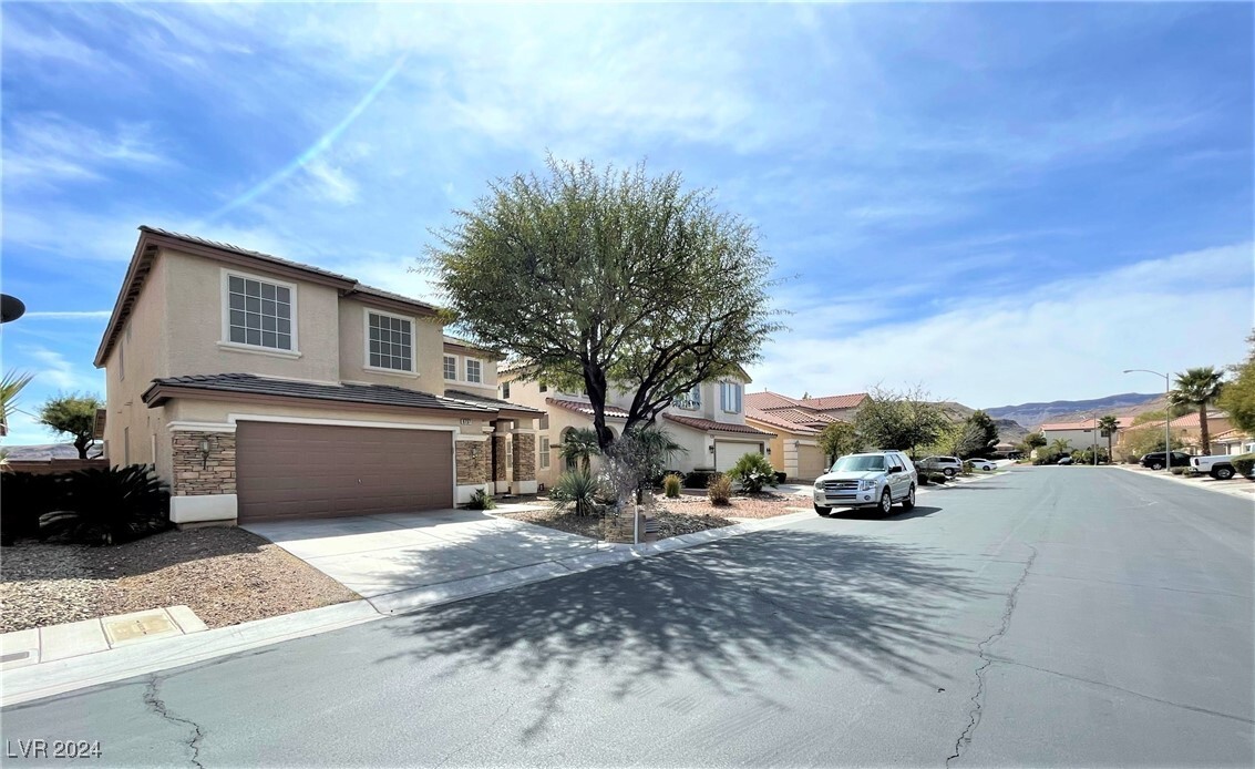 9737 Gentle Spirit Dr in Las Vegas, NV - Building Photo