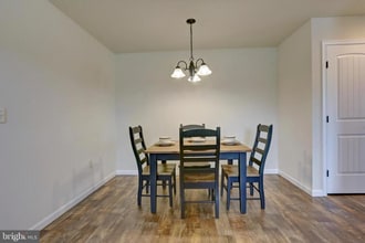 744 Farmwood Ln in Lebanon, PA - Foto de edificio - Building Photo