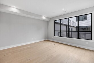 429 Quincy St NW in Washington, DC - Building Photo - Building Photo