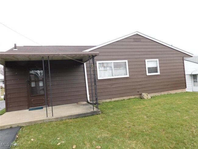 56 Wilmette Ln in Youngstown, OH - Building Photo - Building Photo