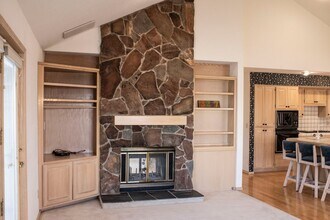 3257 Kingfisher Dr in Reno, NV - Building Photo - Building Photo