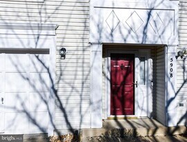 5908 Grenfell Loop in Bowie, MD - Building Photo