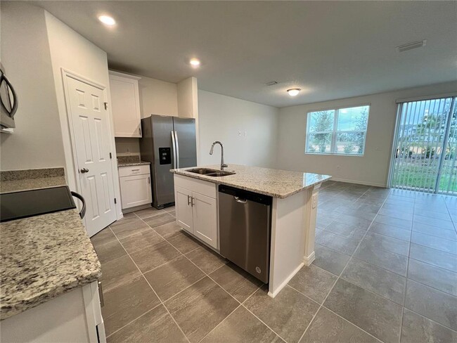 16404 Happy Eagle Dr in Four Corners, FL - Building Photo - Building Photo