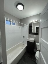 854 36th St in Oakland, CA - Building Photo - Building Photo