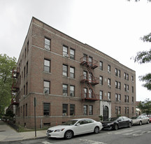 14 Woodside Ave Apartments