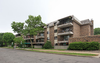 Gold Crest Apartments