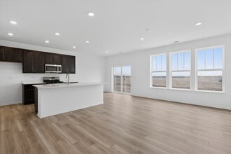 247 Cooney Wy in Oswego, IL - Building Photo - Building Photo