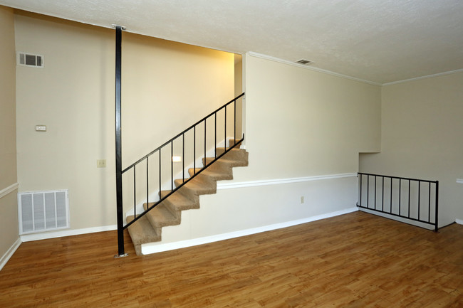 Fondren Hill in Jackson, MS - Building Photo - Interior Photo