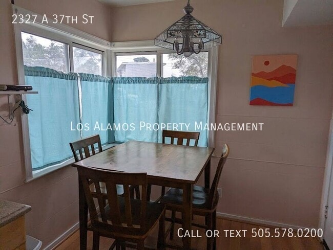 2327 37th St in Los Alamos, NM - Building Photo - Building Photo