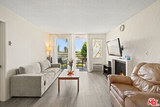 1885 Veteran Ave in Los Angeles, CA - Building Photo - Building Photo