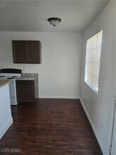 708 Jackson Ave in Las Vegas, NV - Building Photo - Building Photo
