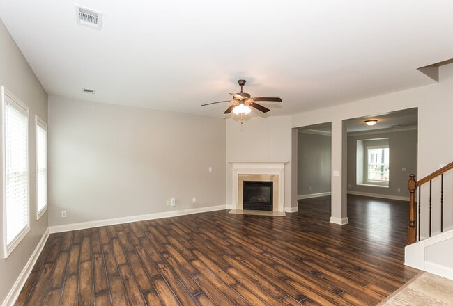 231 Parkmont Way in Dallas, GA - Building Photo - Building Photo