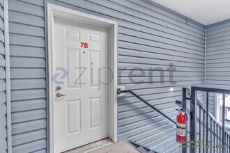 12231 SE Bush St in Portland, OR - Building Photo - Building Photo