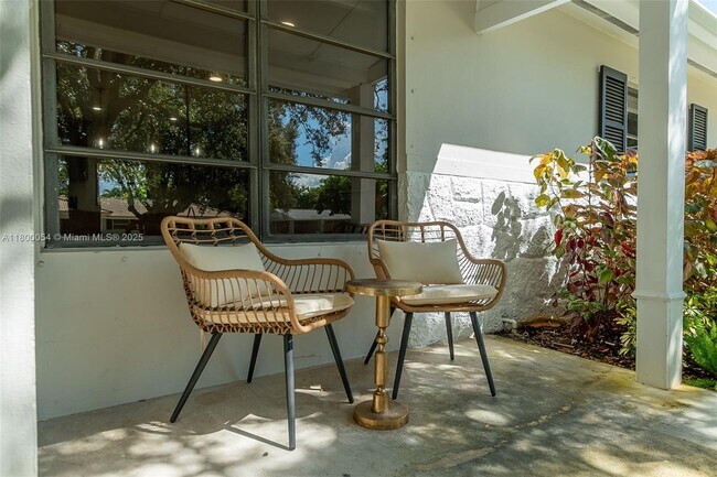 712 Tradewind Dr in North Palm Beach, FL - Building Photo - Building Photo
