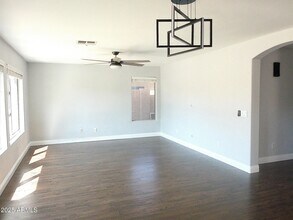 4639 E Laredo Ln in Cave Creek, AZ - Building Photo - Building Photo