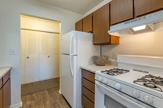 Ramblewood Apartments in Grand Rapids, MI - Building Photo - Building Photo