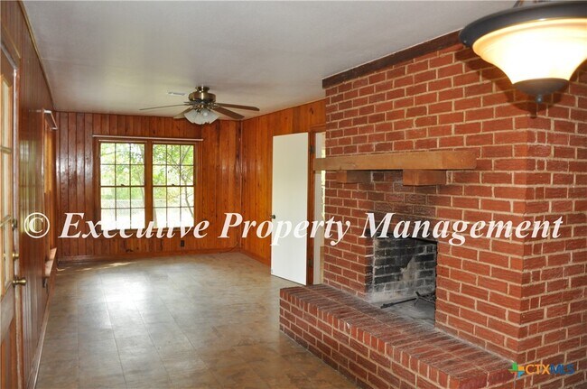 property at 3484 County Rd 4390
