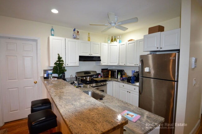 property at 66 Egmont St