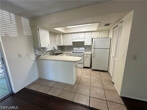 7209 Barragan Rd in Ft. Myers, FL - Building Photo - Building Photo