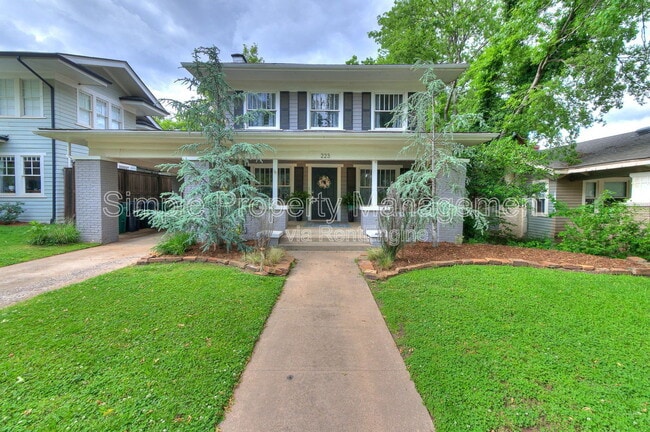 property at 223 NW 21st St
