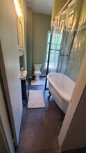 34 Main St, Unit Apt 1 in Topsham, ME - Building Photo - Building Photo