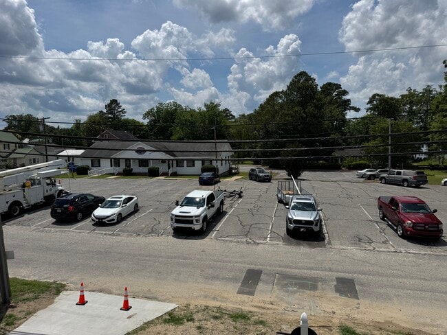 208 Punch Aly in Hertford, NC - Building Photo - Building Photo