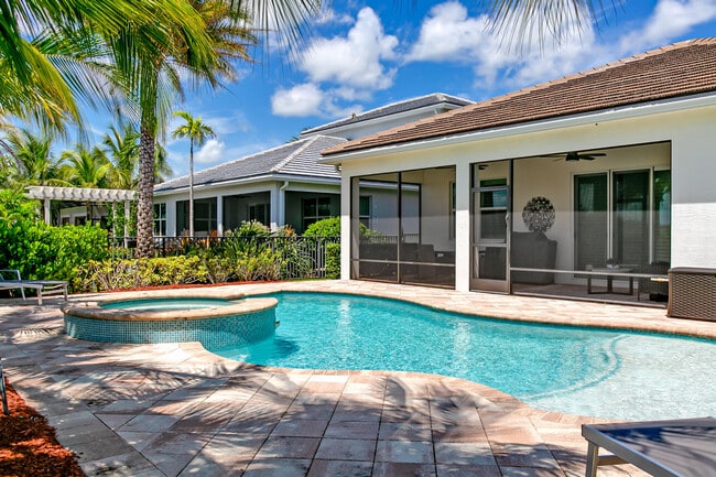 17155 SW Ambrose Way in Port St. Lucie, FL - Building Photo - Building Photo
