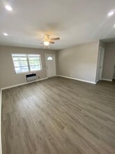 612 Prosperity Farms Rd in North Palm Beach, FL - Building Photo - Building Photo