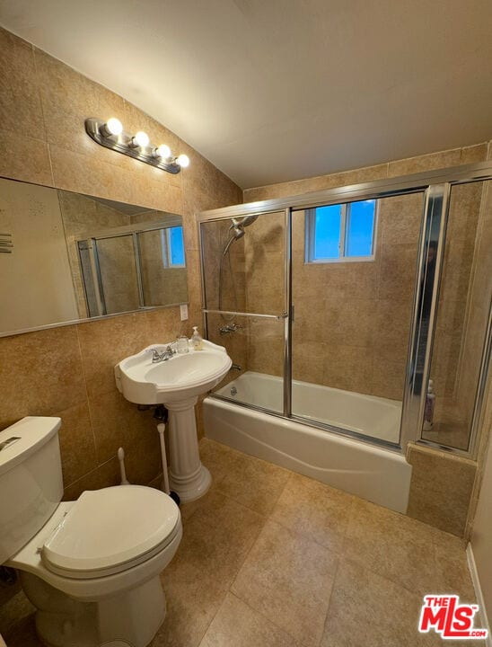 12340 Moorpark St in Los Angeles, CA - Building Photo - Building Photo