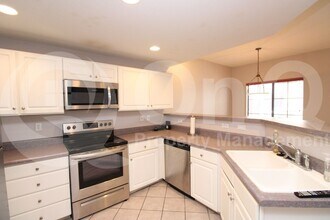 3150 E Beardsley Rd in Phoenix, AZ - Building Photo - Building Photo