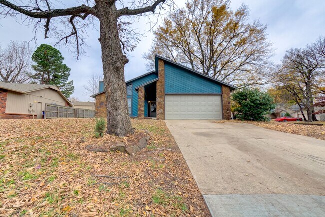 9302 S 90th E Ave in Tulsa, OK - Building Photo - Building Photo