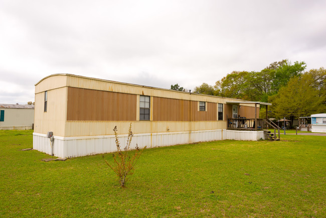 7701 Old Pascagoula Rd in Theodore, AL - Building Photo - Building Photo