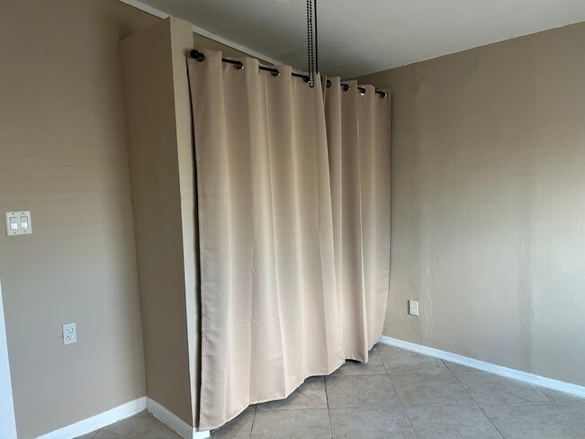 6627 S 22nd Pl, Unit #2 in Phoenix, AZ - Building Photo - Building Photo