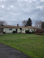 37367 Kgal Dr in Lebanon, OR - Building Photo