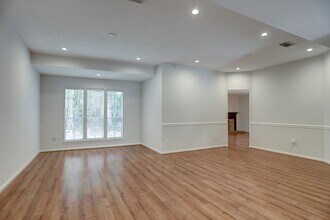 179 Sandpebble Dr in Spring, TX - Building Photo - Building Photo