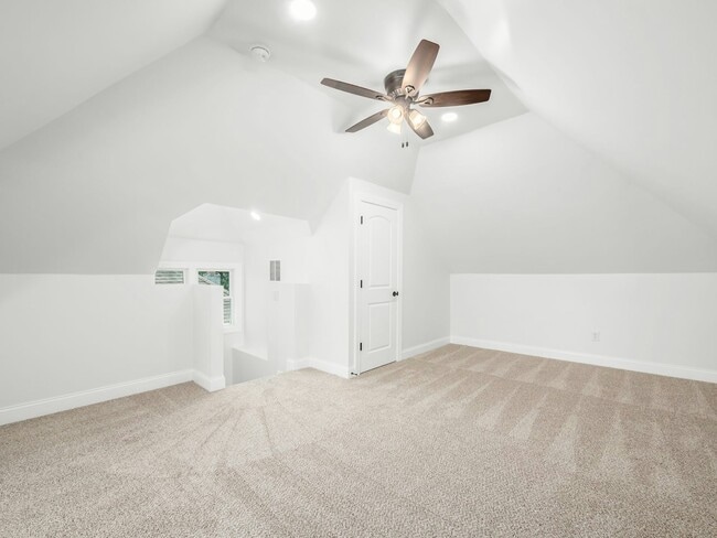 property at 1633 S 4th St